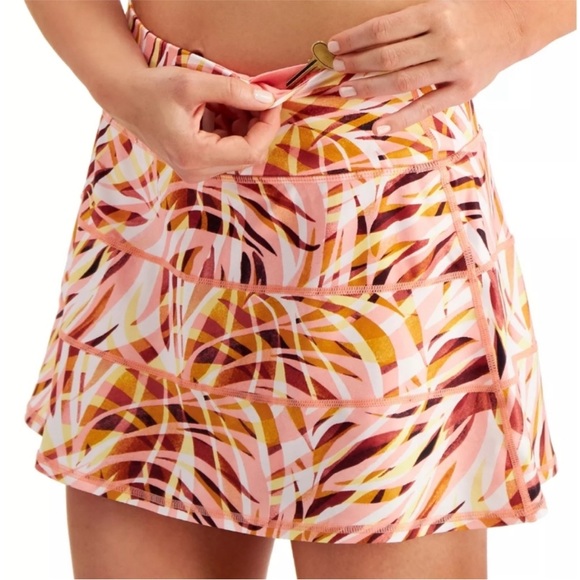 NWT IDEOLOGY Performance Printed Tiered
Skort Size XSmall - Picture 4 of 11